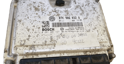 07K 906 032 Q Volkswagen VW Jetta 2006-2007 ecm ecu computer - Swan Auto