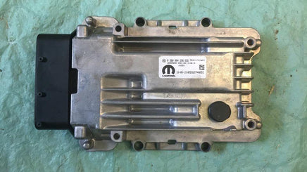2016-2017 Jeep Compass or Patriot AWD module 055274051 - Swan Auto