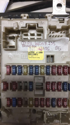 24350 3Y300 Infiniti I35 Relay Box control module 2000-2003