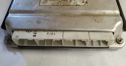 Toyota ecu ecm computer 89661-01063