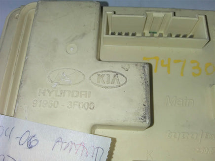 91950-3F000 Kia Amanti 2004-2006 fuse junction box