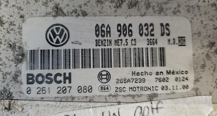 06A 906 032 DS   VW Golf 2001 ecm ecu computer