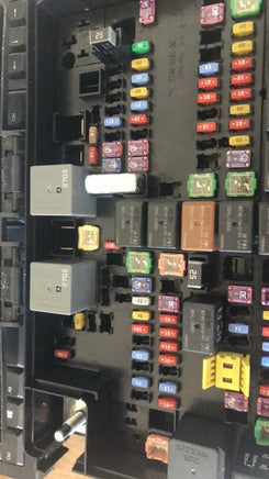 P68425216AB TIPM control module box 2018-2020 Dodge Durango