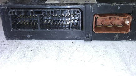 47158940