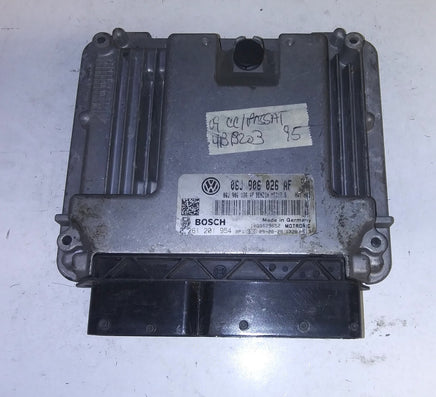 06J 906 026 AF ecm ecu computer 2009 Volkswagen VW CC or Passat