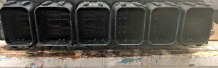9 884 683 -01 BMW 230i engine control module computer 2017-2021