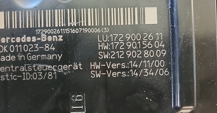 2012-2015 Mercedes SLK250, SLK300 or SLK350  bcm body module 172 900 26 11