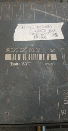 220 820 68 26 Mercedes S500 2000-2006 Voice recognition control module