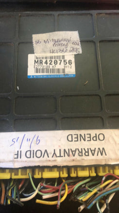 MR420756 Mitsubishi Mirage 2000 ecm ecu computer