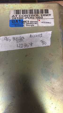 28100-P0G-003 Honda Accord 1995 transmission control module computer