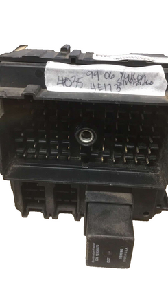 15770992-01 Chevy Silverado Tahoe or Yukon Fusebox module 1999-2006