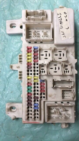 5192180A0 Mazda 3 Mazda3 2007-2009 fuse junction box - Swan Auto