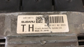 Subaru Legacy ecu ecm computer 22611AW773