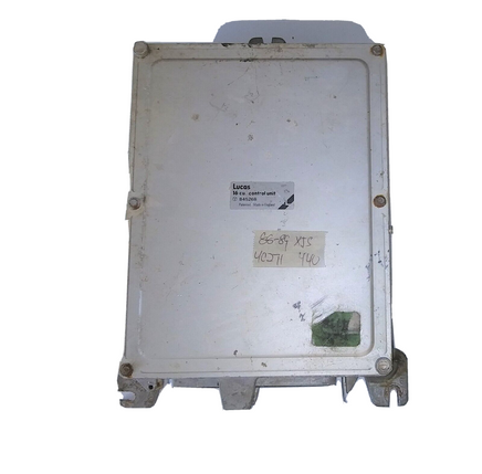 1988-1989 Jaguar XJS ecu ecm computer 84526B