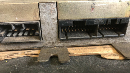 1987 Nissan Maxima ecm ecu computer A18-684 E60