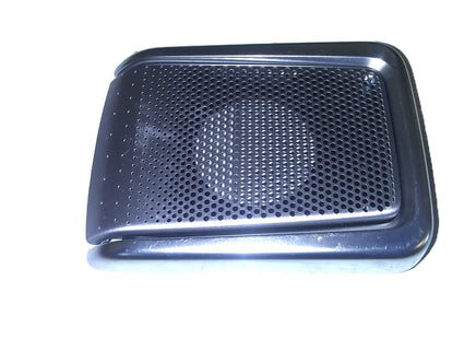 84674408 GM speaker grille