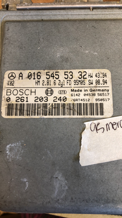 A 016 545 53 32 Mercedes-Benz C280 1995 ecm ecu computer