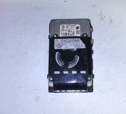 95560-L0000 wireless charging charger module 2021-2023 Hyundai Elantra