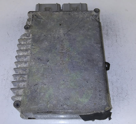 P04606577AA Dodge Avenger or Sebring 2000 ecm ecu computer