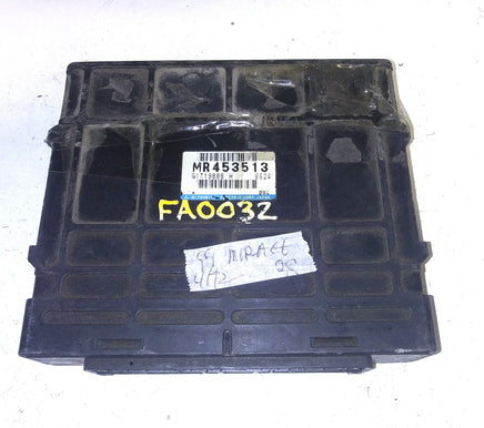 MR453513 tcm transmission computer module 1999 Mitsubishi Mirage