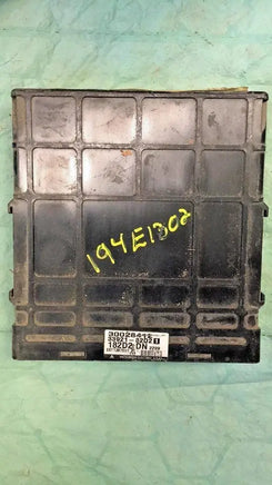 2001 Suzuki Grand Vitara ecm ecu computer 33921-82D21