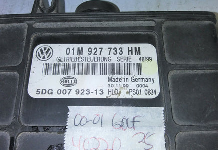 01M 927 733 HM VW Golf 2000-2001 tcm transmission computer