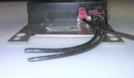 2013 BMW 328i 328 telematics control module 84.10 9 365 307-01