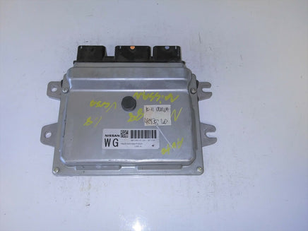 2010-2011 Nissan Versa ecm ecu computer MEC900-811