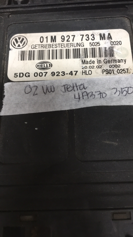 01M 927 733 MA VW Jetta 1999-22002 TCM transmission computer