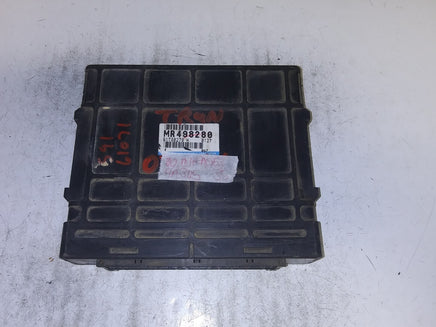 MR498280 tcm transmission computer module 2000 Mitsubishi Mirage