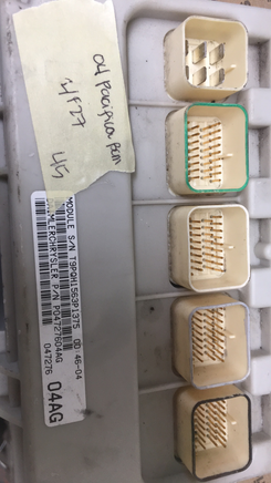 P04727604AG Chrysler Pacifica 2004 bcm body control module