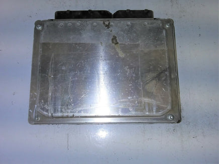 3B0 907 551 DB VW Passat 2004 ecm ecu computer