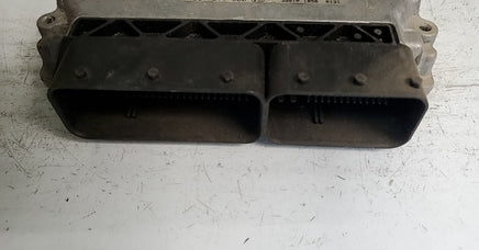 2004-2006 Mercedes Dodge Sprinter ecm ecu computer A 647 153 10 79