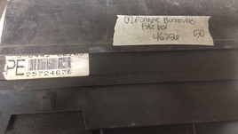 25724676 Pontiac Bonneville 2002 fuse junction box module