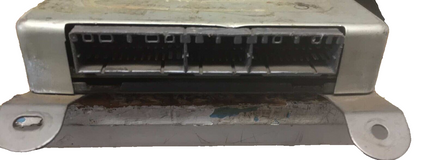 Z524 18 881 Subaru Legacy  1996 ecu ecm computer