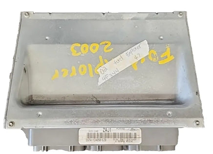 2U7A-12A650-EZB  Ford Explorer ecm ecu computer 2002