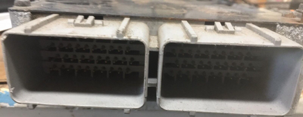 P04727283AB Dodge Grand Caravan or T&C 2000 ecu ecm computer