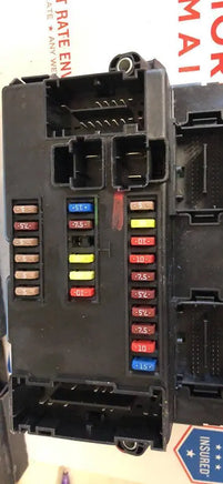 P04727618AD Dodge Ram pickup 2014-2015 BCM body control module junction box