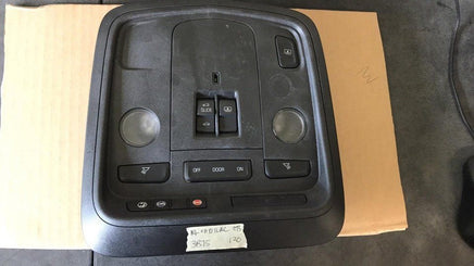 2014 Cadillac CTS overhead console black 22848342  **New**