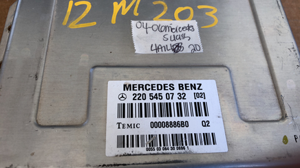 220 545 07 32 Mercedes-Benz S540 or S500 2004-2006 suspension control module