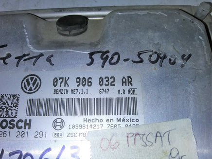 07K 906 032 AR Volkswagen VW Jetta 2005-2006 ecm ecu computer