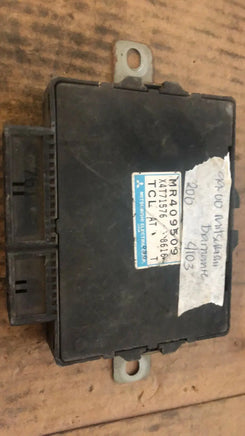 1999-2000 Mitsubishi Diamante ecm ecu computer MR409509