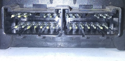 5L74-3C142-AD Air Suspension Control Module 2006 Lincoln Navigator