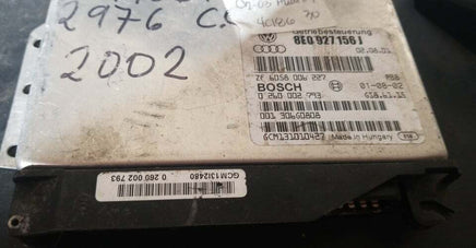 8E0 927 156 J  Audi A4 2002-2003 transmission control module computer