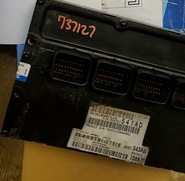 P04727543AH Chrysler Pacifica 2006 ecm ecu computer