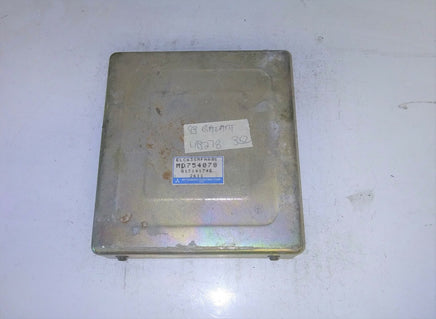 MD754078 TCM transmission computer 1993 Mitsubishi Galant