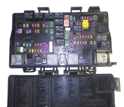 P68237160AD TIPM control module box 2013-2014 Dodge Ram 3500