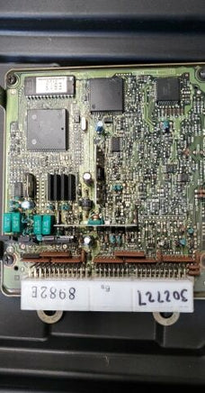 MD302727 pcm ecu ecm computer 1994-1995 Mitsubishi Expo or Dodge Colt Vista