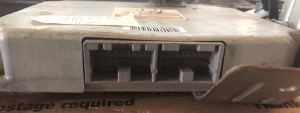 2003-2004 Infiniti G35 Transmission control module computer A64-000 LN4