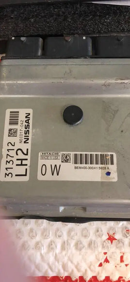 NEC017-042 Nissan Altima ecu ecm computer
